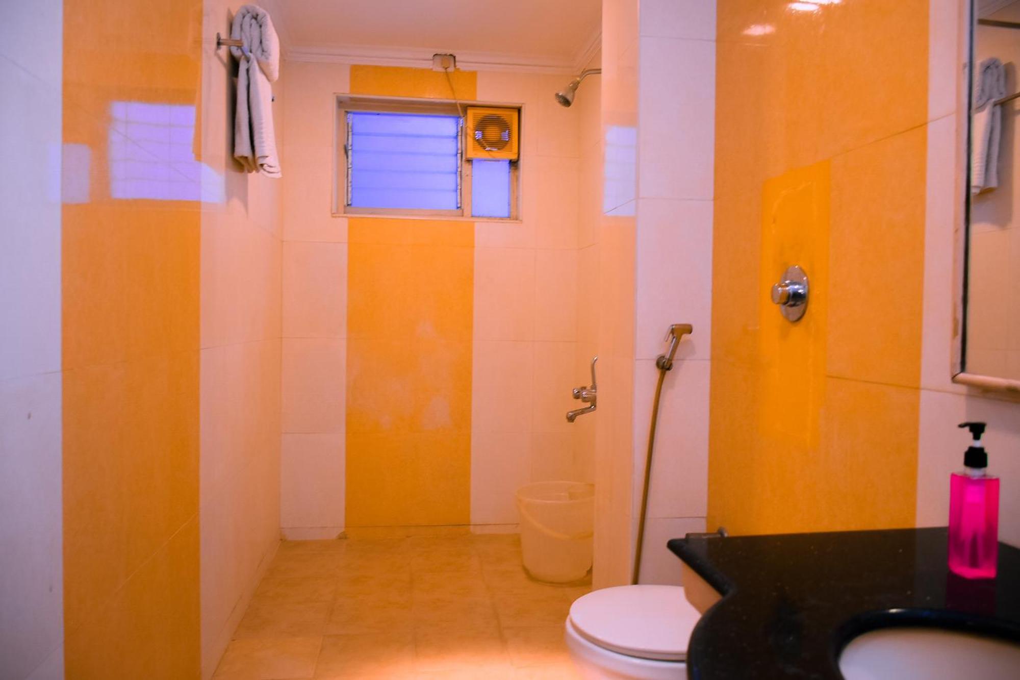 Naksha Tree Hotels - Mogappair Chennai Ngoại thất bức ảnh